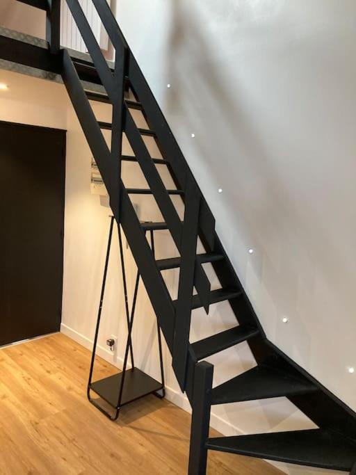 Appartement Neuf Et Chaleureux Dans Leers Centre Bagian luar foto